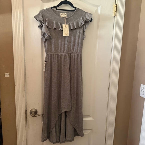 MIA JOY by Joyfolie Gray Ruffle Sleeve Maxi Dress for Girls - Picture 1 of 8